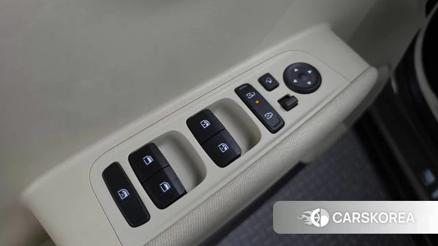 Hyundai Casper Electric id 4950165 из Кореи 20