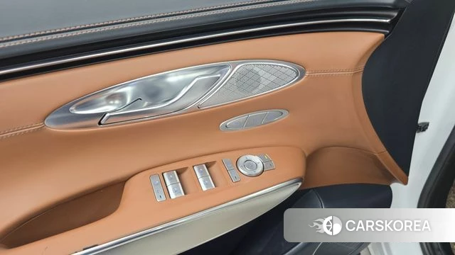 Genesis GV70 id 4922999 из Кореи 20