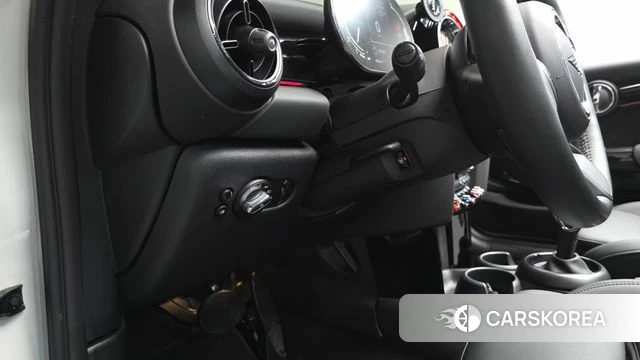 Mini Cooper Convertible id 5045959 из Кореи 20