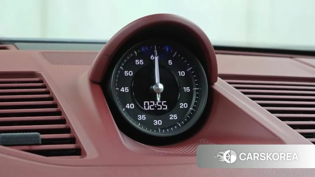 Porsche 911(992) id 4930069 из Кореи 20