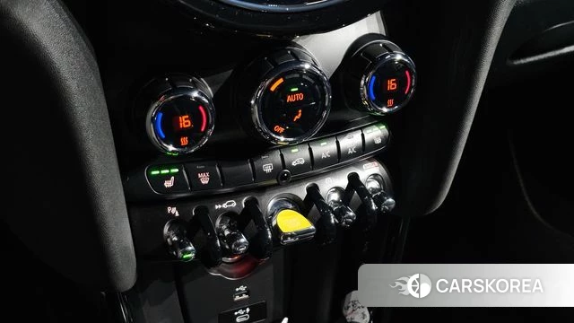 Mini Cooper Electric id 4899206 из Кореи 20