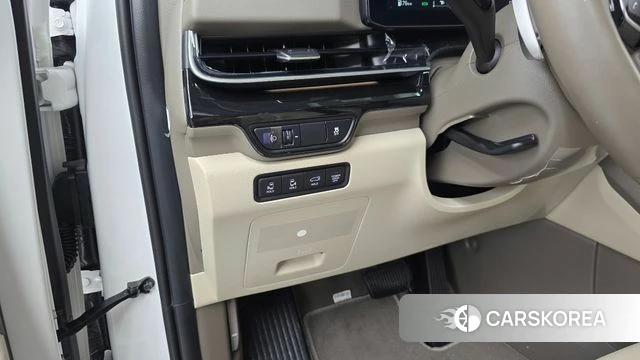 Kia The New Carnival 4th Generation id 5026456 из Кореи 20