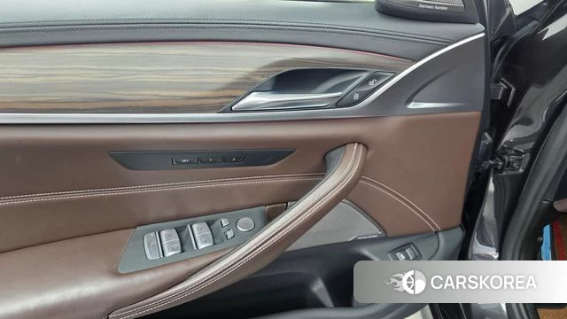 BMW 5 Series (G30) id 4998006 из Кореи 20