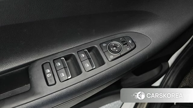 Hyundai The New Grandeur IG Hybrid id 4936814 из Кореи 20