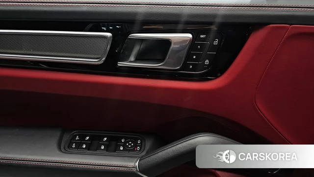Porsche Cayenne (PO536) id 4670677 из Кореи 20