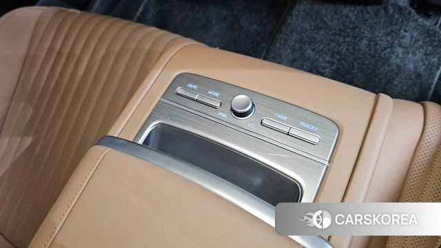 Hyundai Grandeur Hybrid (GN7) id 4834430 из Кореи 20