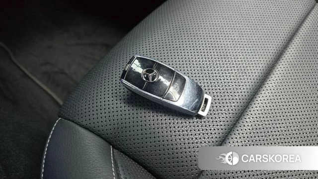 Mercedes-Benz E-Class W213 id 4997528 из Кореи 20