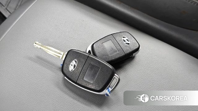 Hyundai The New Grand Starex id 5003997 из Кореи 20