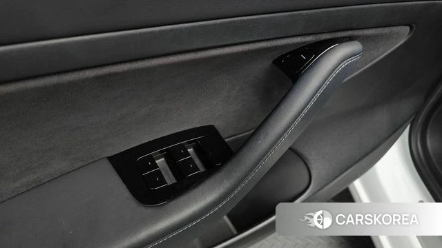 Tesla Model 3 id 4872894 из Кореи 20