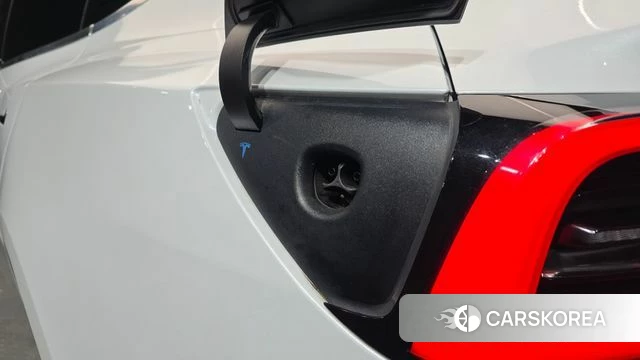 Tesla Model 3 id 4651947 из Кореи 20
