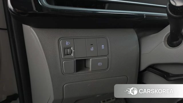 Hyundai Staria id 5040901 из Кореи 20