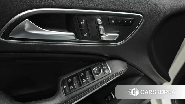 Mercedes-Benz GLA-Class X156 id 5048429 из Кореи 20
