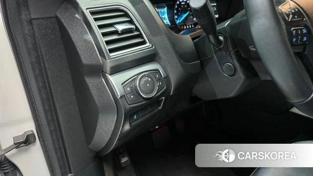 Ford Explorer id 4937706 из Кореи 20