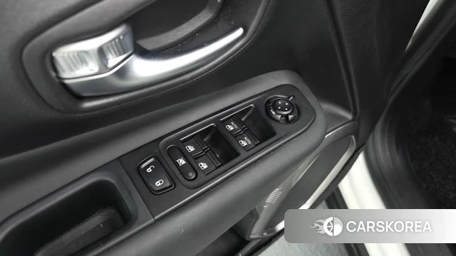 Jeep Renegade id 5046922 из Кореи 20