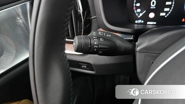Volvo V60 Cross-Country 2nd Generation id 4518353 из Кореи 21