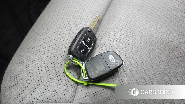 Hyundai The New Grand Starex id 5018485 из Кореи 20