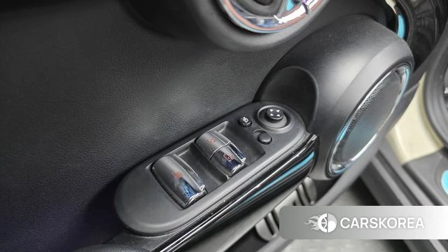 Mini Cooper S Convertible id 4930655 из Кореи 20