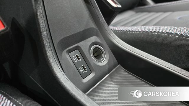 Mini Cooper C 4th generation id 4904177 из Кореи 20