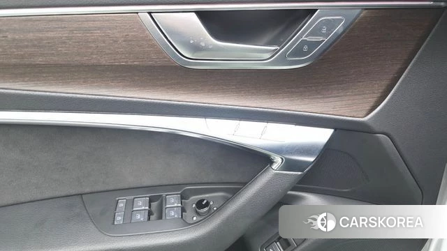 Audi A6 (C8) id 4695907 из Кореи 20