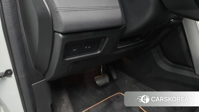 Land Rover Discovery Sports id 4977902 из Кореи 20