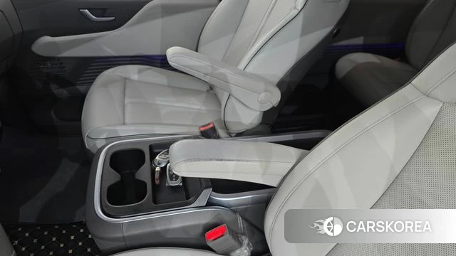 Hyundai Staria id 5040043 из Кореи 20