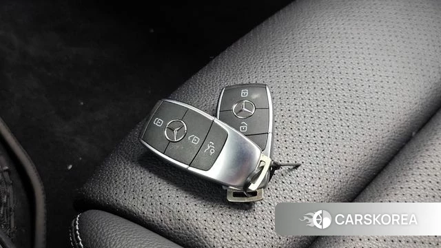 Mercedes-Benz C-Class W205 id 5012997 из Кореи 20