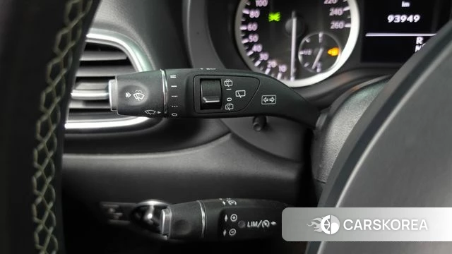 Infiniti Q30 id 4865117 из Кореи 20