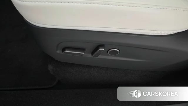 Tesla Model Y id 5038729 из Кореи 20