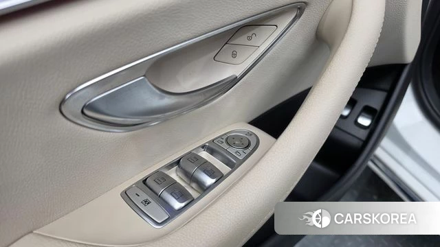 Mercedes-Benz E-Class W213 id 4997554 из Кореи 20
