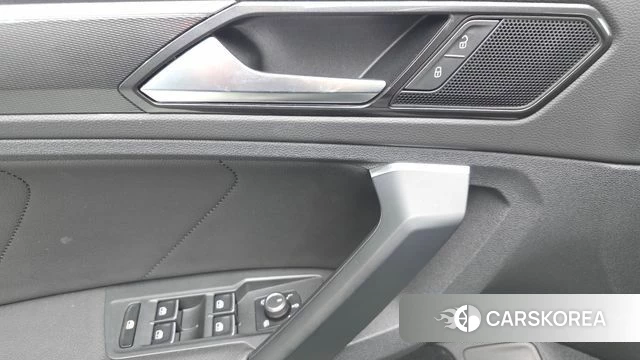 Volkswagen Tiguan second Generation id 5013982 из Кореи 20