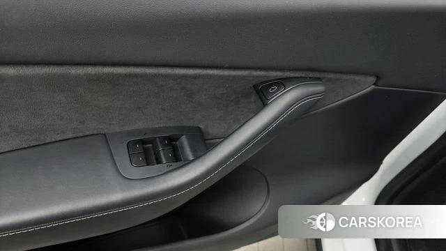 Tesla Model Y id 4702529 из Кореи 20
