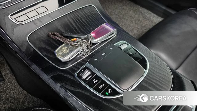 Mercedes-Benz E-Class W213 id 5047729 из Кореи 20