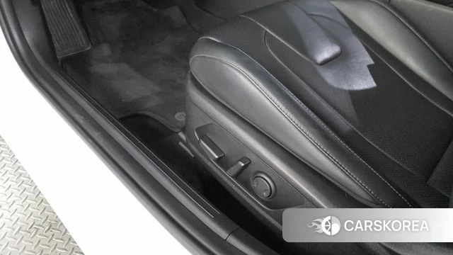 Hyundai Avante Hybrid (CN7) id 5003122 из Кореи 20