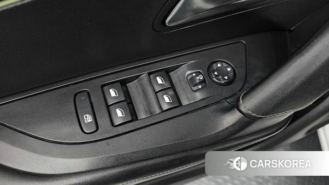 Peugeot e-2008 second generation id 4898904 из Кореи 20