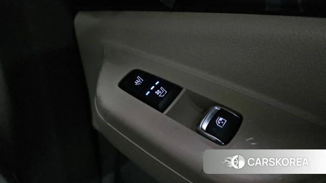 Kia The New Carnival 4th Generation id 5032885 из Кореи 20