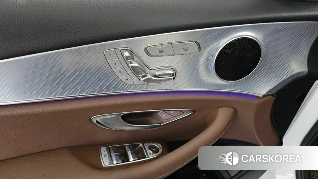 Mercedes-Benz E-Class W213 id 4923509 из Кореи 20
