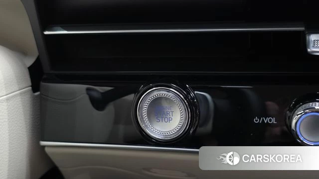 Genesis GV70 id 5011286 из Кореи 20