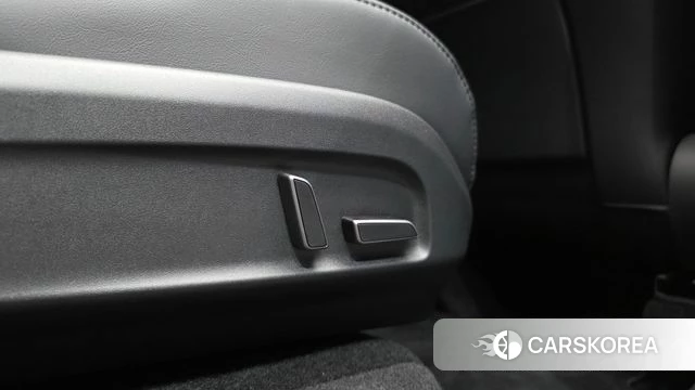 Tesla Model Y id 4748768 из Кореи 20