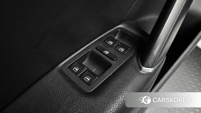 Volkswagen The New Passat id 5029327 из Кореи 20