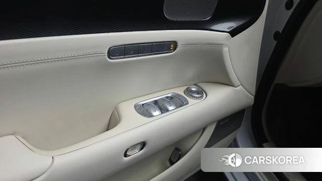 Genesis G90 (RS4) id 4951089 из Кореи 20