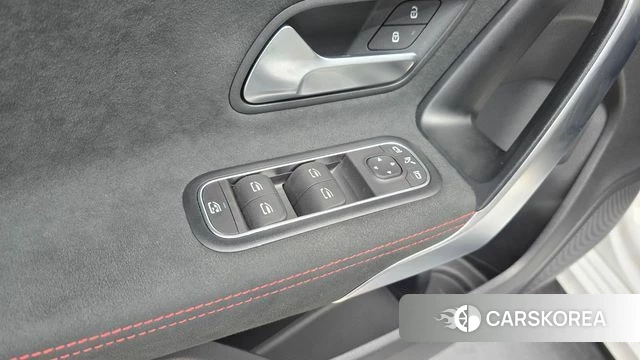 Mercedes-Benz A-Class W177 id 4922158 из Кореи 20