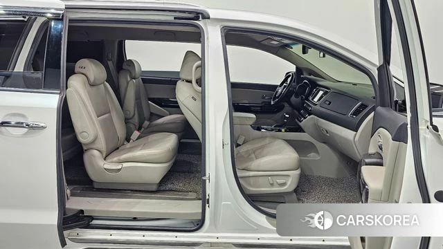 Kia The New Carnival id 4581774 из Кореи 20
