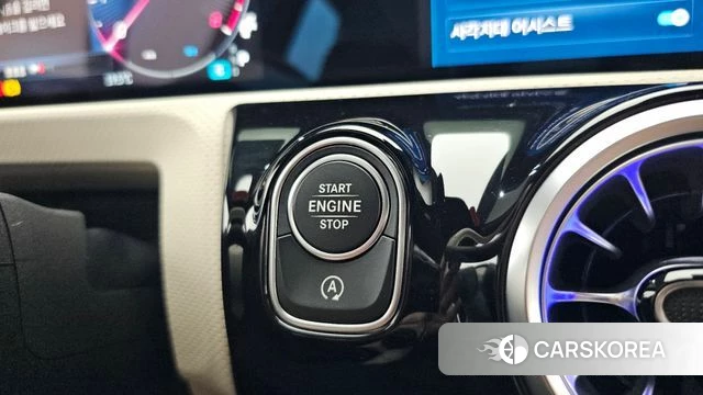 Mercedes-Benz A-Class W177 id 5026408 из Кореи 20