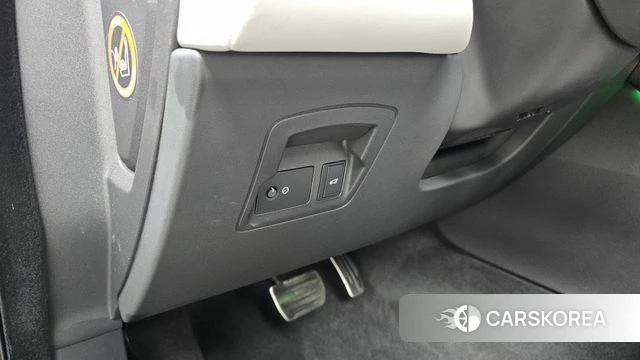 Land Rover Range Rover Velar id 4927988 из Кореи 20