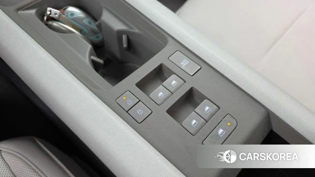 Hyundai Ionic 6 id 5012103 из Кореи 20