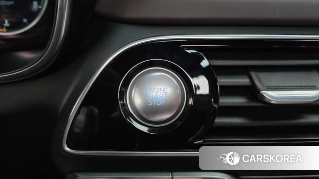 Genesis The New G70 id 4991774 из Кореи 20