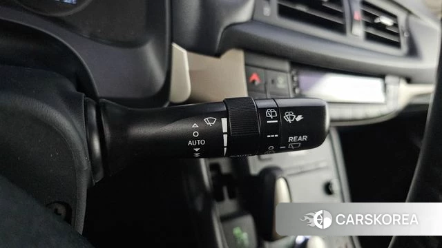 Lexus CT200h id 5018834 из Кореи 20