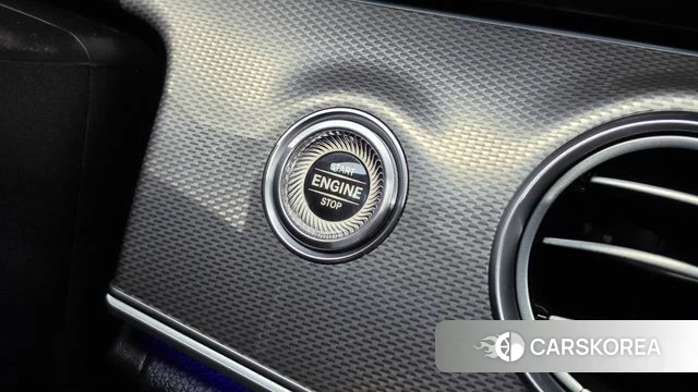 Mercedes-Benz E-Class W213 id 4937634 из Кореи 20