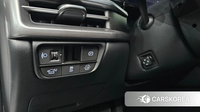 Hyundai Grandeur Hybrid (GN7) id 5021223 из Кореи 20
