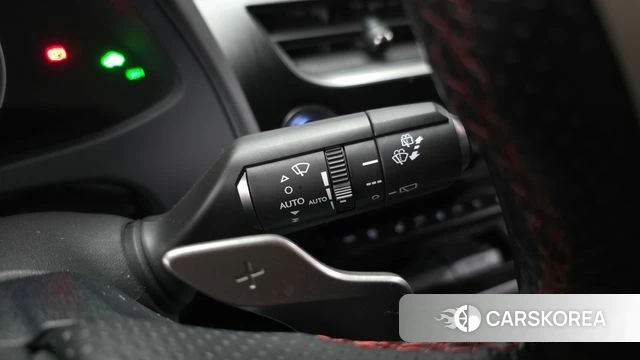 Lexus UX250h id 5013083 из Кореи 20